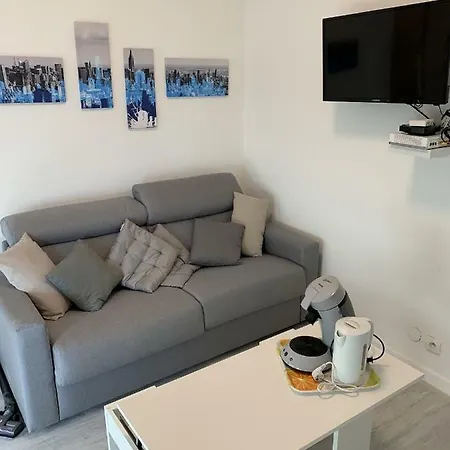 La 111 Apartmán